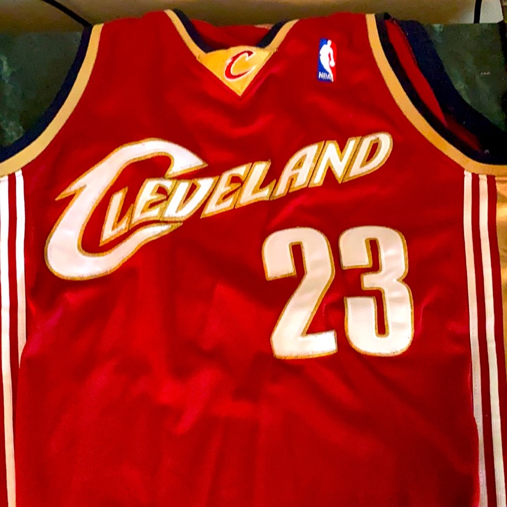authentic lebron cavs jersey